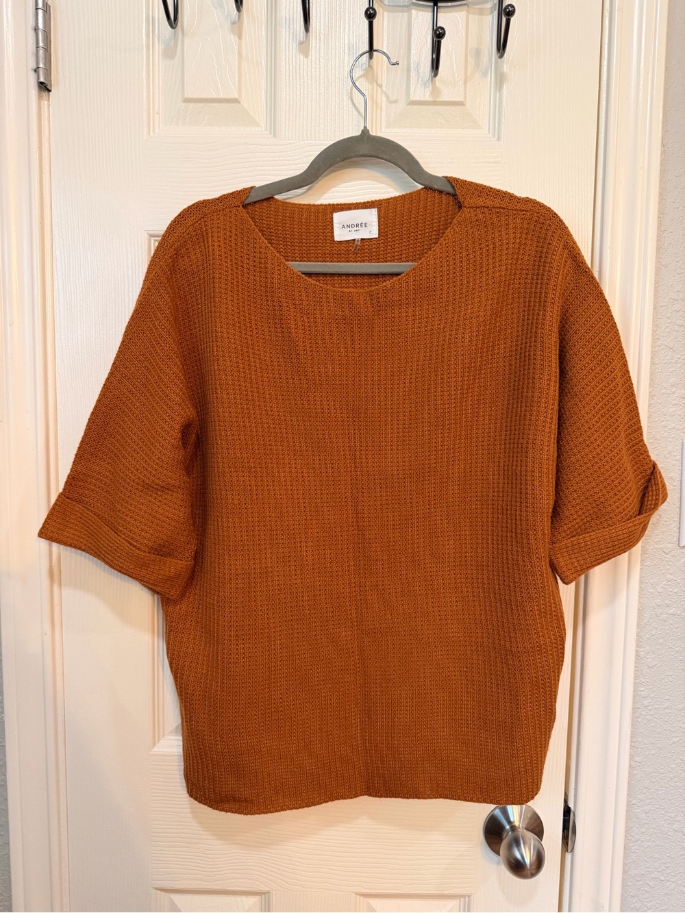 ANDREE BY UNIT Rust Waffle-Knit Crewneck Sweater